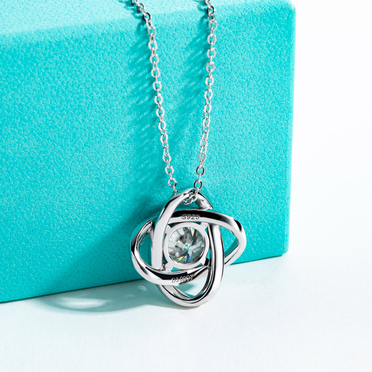 AnuJewel 3ct D Color Moissanit - Ansi Chain 评论和价格